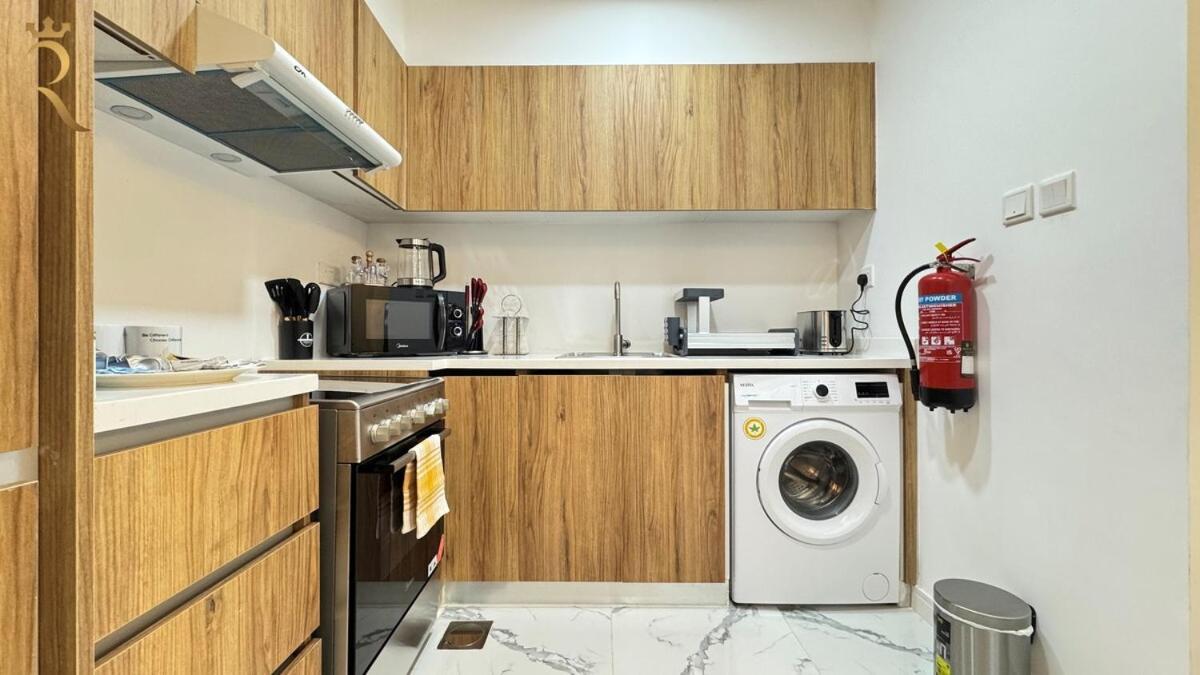 Masdar 2br Cozy Family Escape Pool Access * Abu Dhabi
