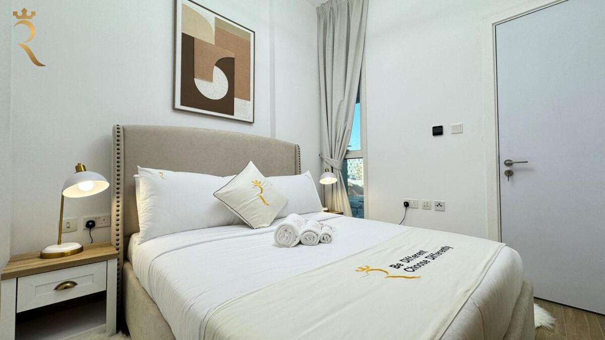 Masdar 2br Cozy Family Escape Pool Access Apartment Abu Dhabi