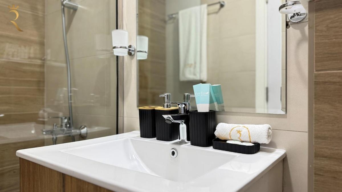Masdar 2br Cozy Family Escape Pool Access * Abu Dhabi