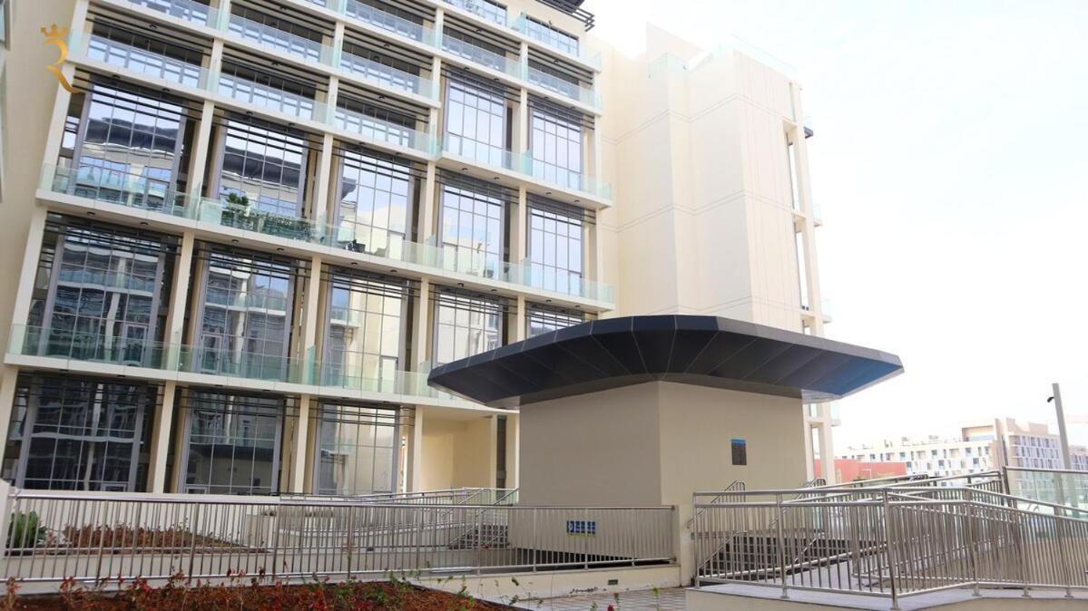 Masdar 2br Cozy Family Escape Pool Access