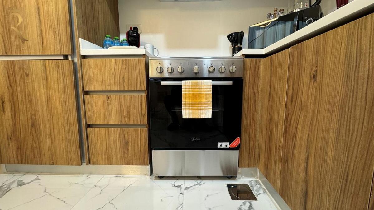 Apartment Masdar 2br Cozy Family Escape Pool Access Abu Dhabi